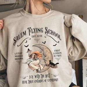 Salem Flying Halloween Witch Witch Girls Trip Massachusetts Sweatshirt